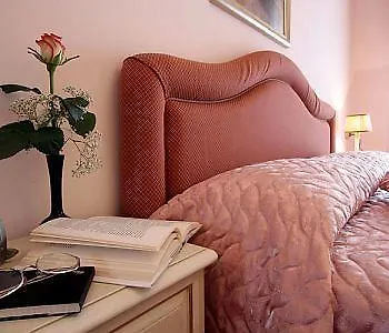 Nice Hotel 3*